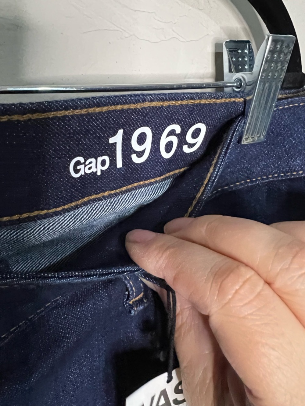 Gap 1969 NWT The Perfect Boot Cut Dark Blue Denim Jeans - Picture 6 of 10